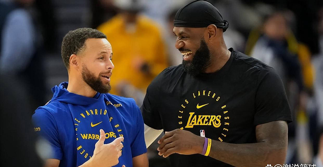 依然展现世 依然展现世